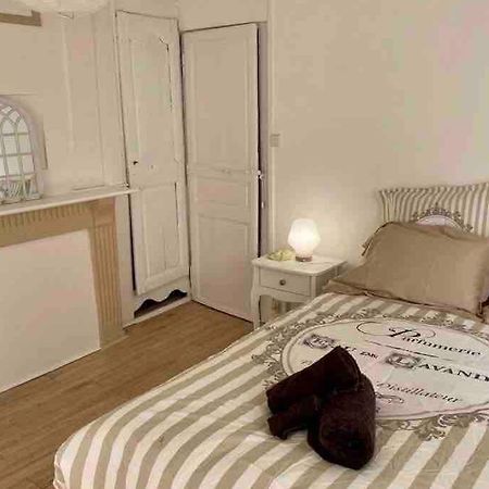 Apartamento Le Roi Avranches Exterior foto