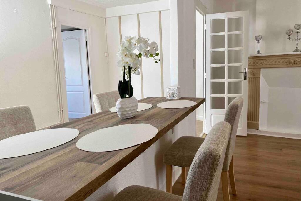 Apartamento Le Roi Avranches Exterior foto